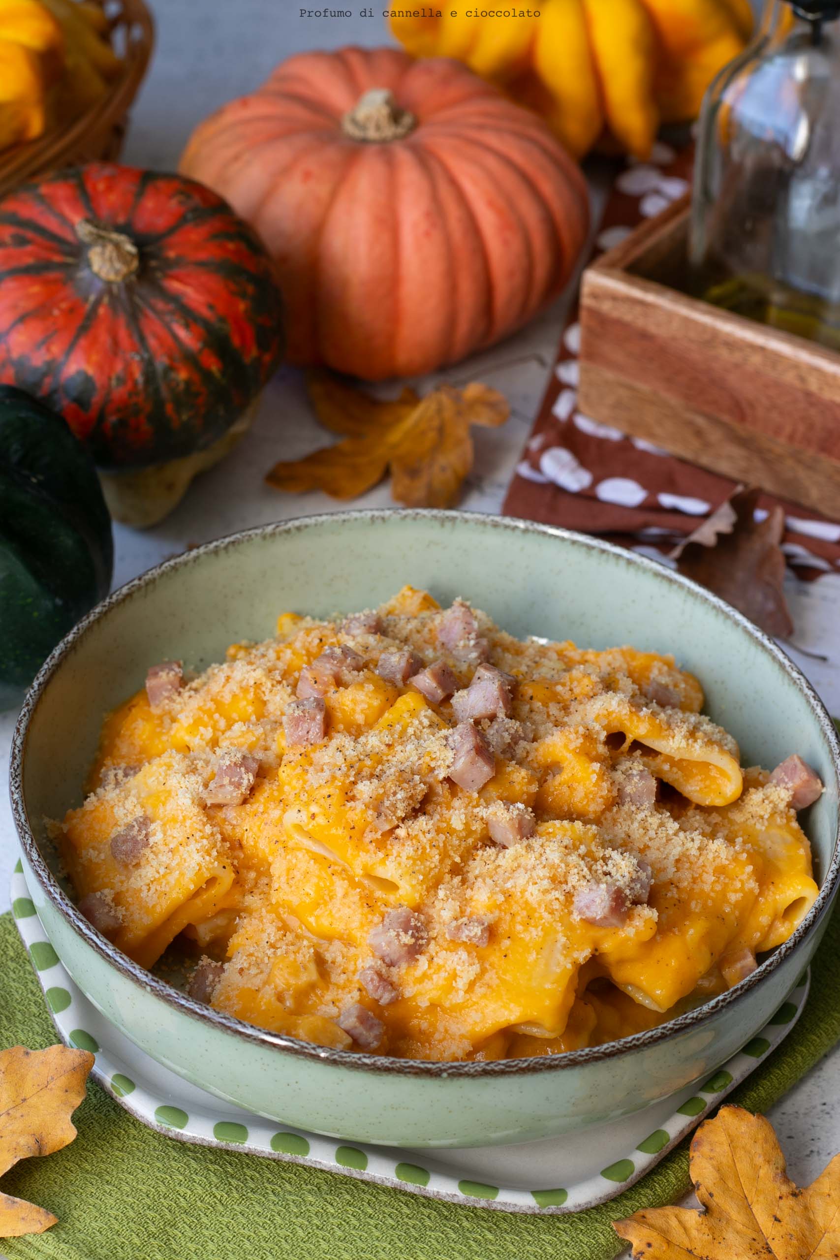 Pasta alla zucca con prosciutto e provola Pasta alla zucca con prosciutto e provola