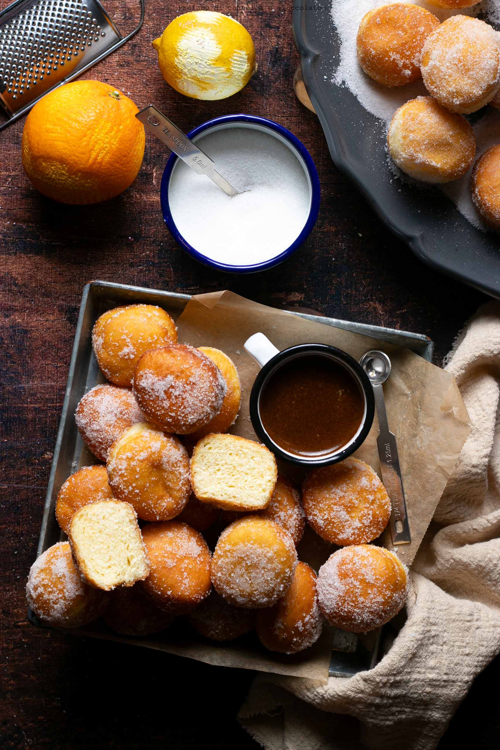 Mini bomboloni Mini bomboloni