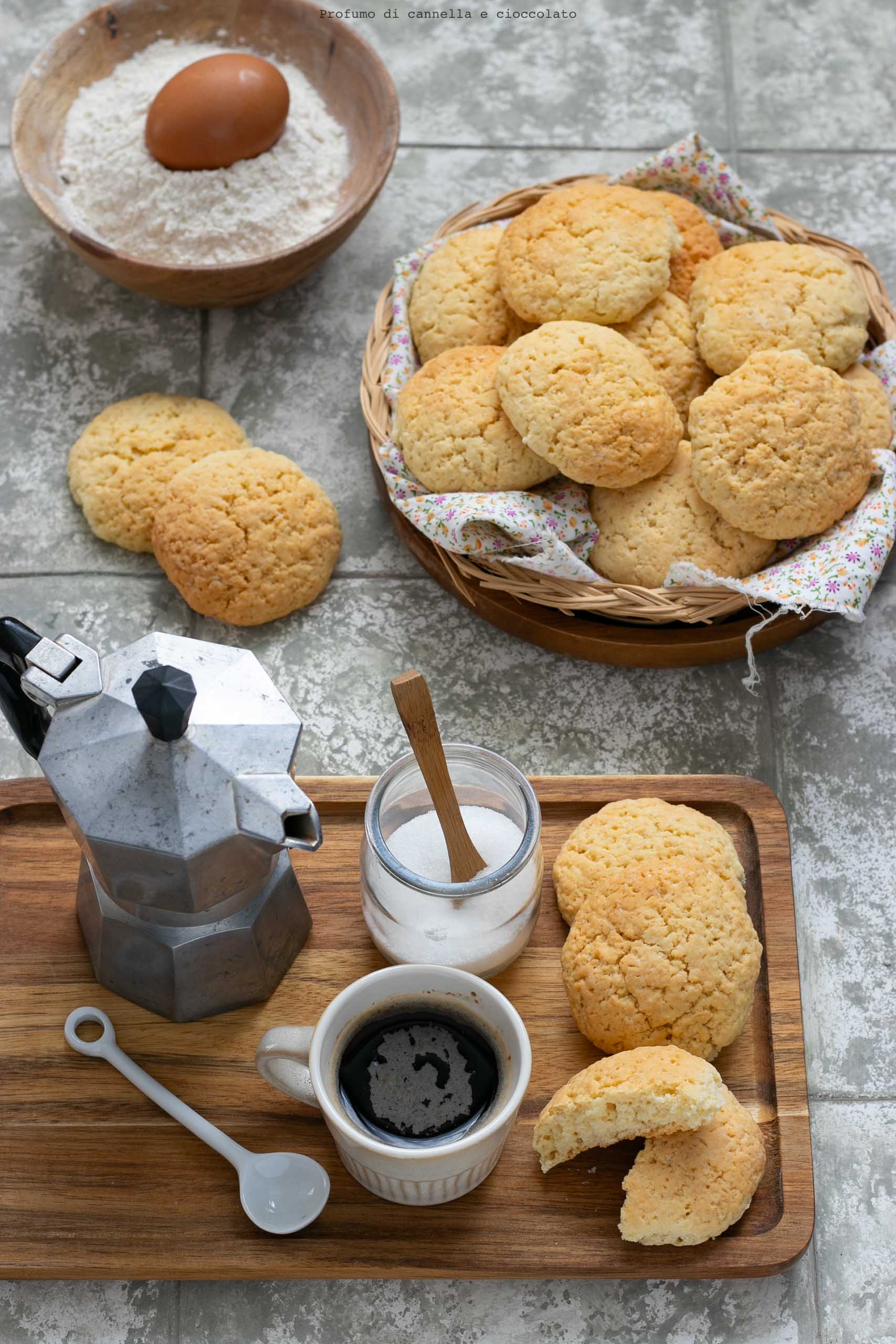 Biscotti morbidi cocco e vaniglia Biscotti morbidi cocco e vaniglia