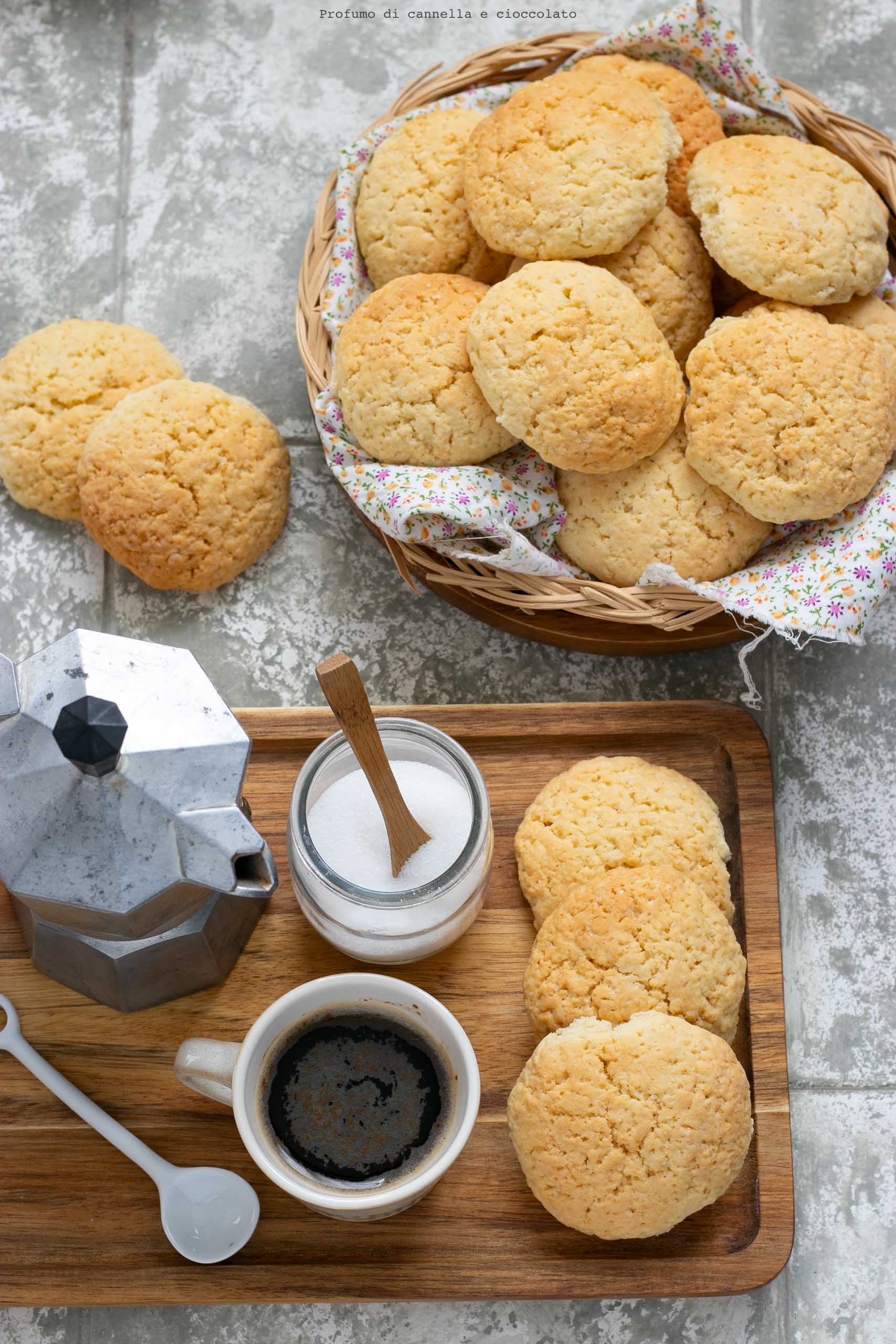 Biscotti morbidi cocco e vaniglia Biscotti morbidi cocco e vaniglia