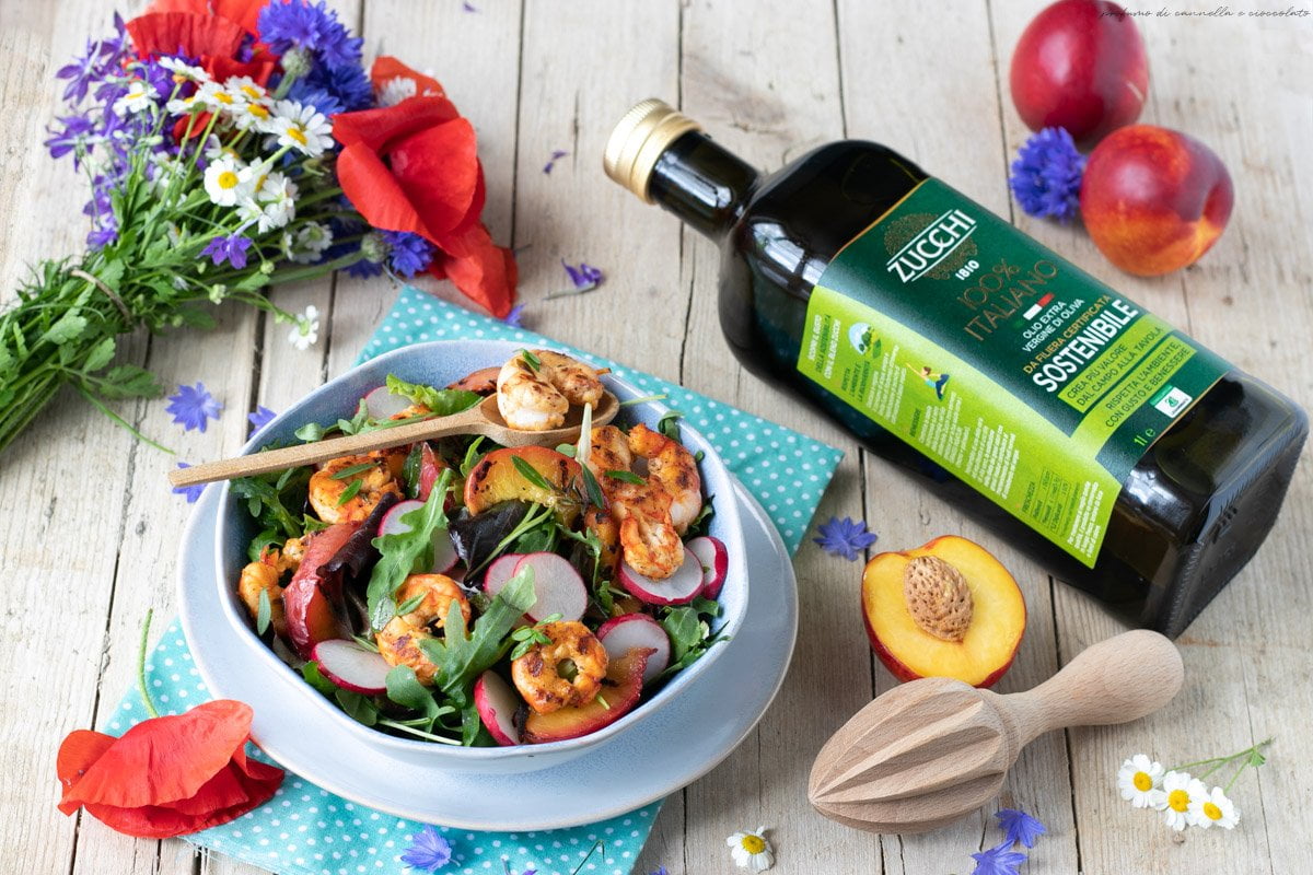 Insalata di pesche e code di gambero