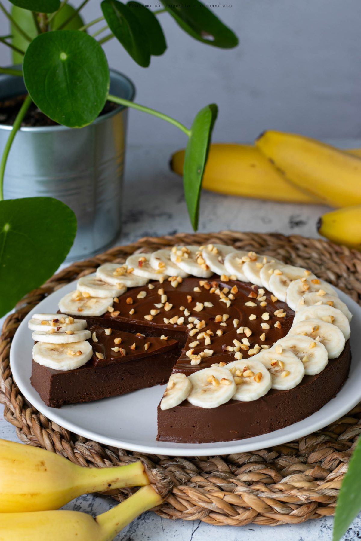 Torta fredda cioccolato e banane | Profumo di Cannella e Cioccolato