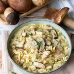 Pasta tutto in una pentola patate porcini e provola