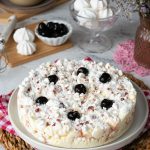 Torta gelato meringata crema al mascarpone e panna e amarene